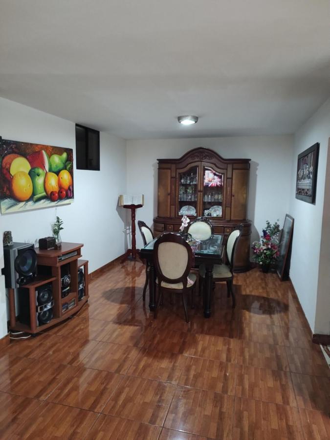 Noras Homestay Laureles Medellin Ngoại thất bức ảnh