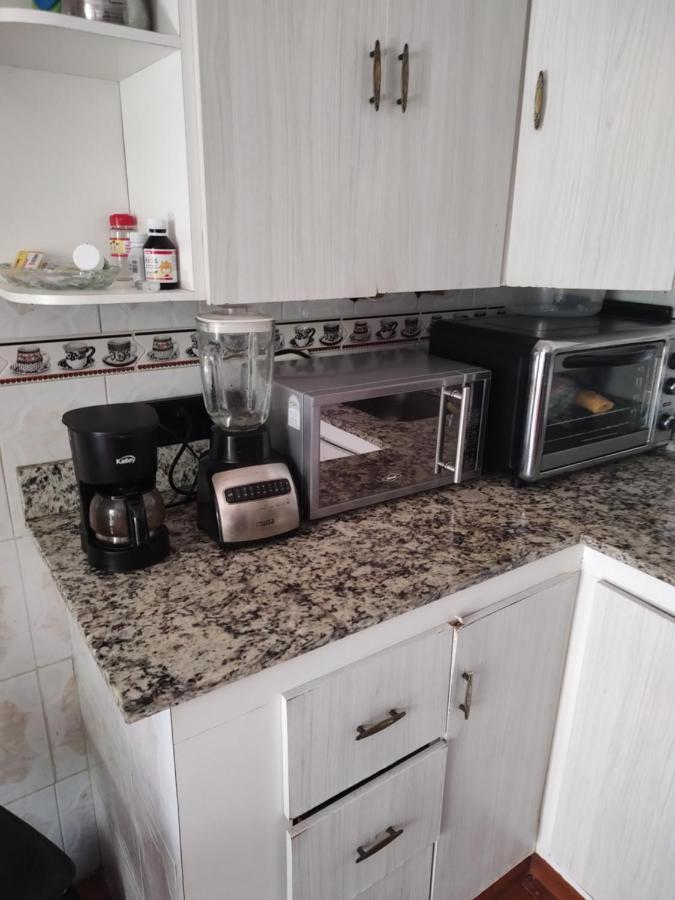 Noras Homestay Laureles Medellin Ngoại thất bức ảnh